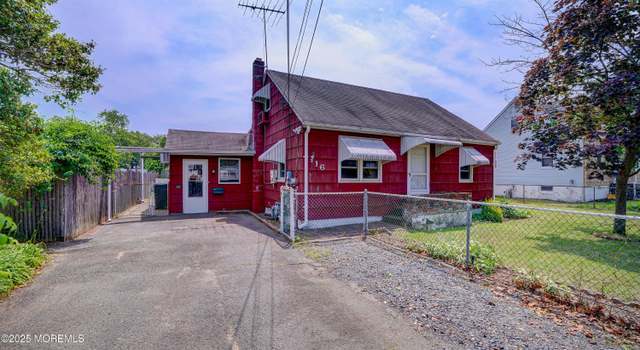 Photo of 116 Hudson Ave, Hazlet, NJ 07734