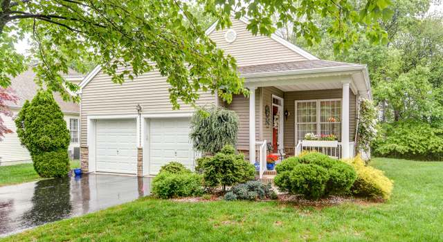 Photo of 10 Winterberry, Ocean Twp, NJ 07712