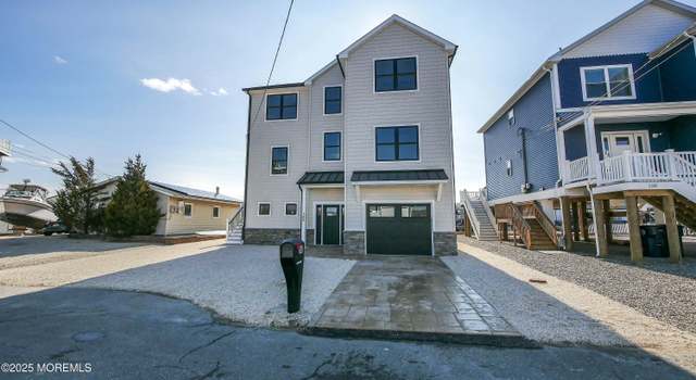 Photo of 140 E Sail Dr, Little Egg Harbor, NJ 08087