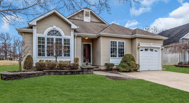 Photo of 15 Shadow Creek Ct, Jackson, NJ 08527