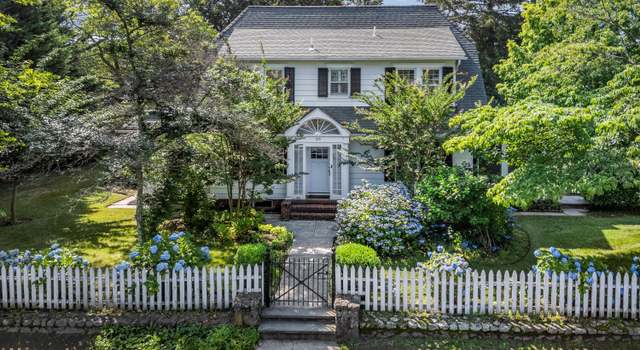 Photo of 125 Harvard Rd, Fair Haven, NJ 07704