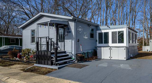Photo of 52 Douglas Dr, Jackson, NJ 08527