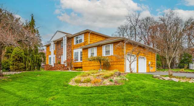 Photo of 26 Washington Ave, Morganville, NJ 07751