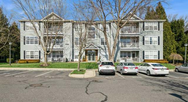 Photo of 529 Saint Andrews Pl, Manalapan, NJ 07726