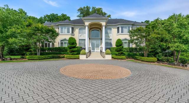 Photo of 1 Embry Farm Rd, Marlboro, NJ 07746