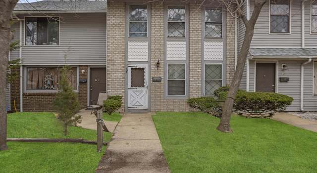 Photo of 142 Coventry Dr, Lakewood, NJ 08701