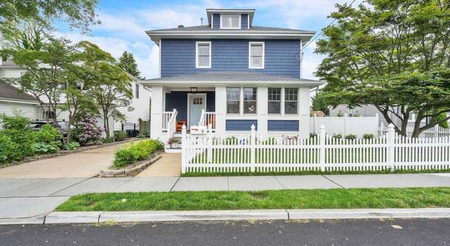 Photo of 8 West St, Rumson, NJ 07760