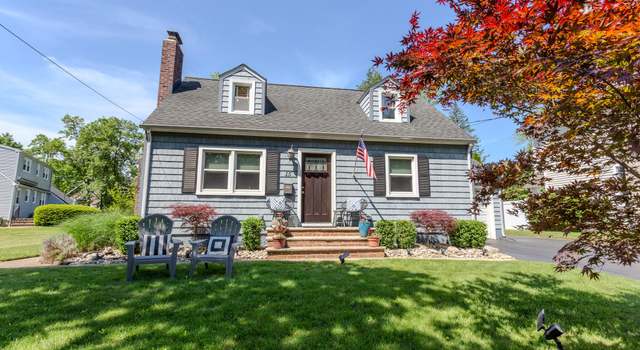 Photo of 15 Sickles Pl, Shrewsbury Boro, NJ 07702