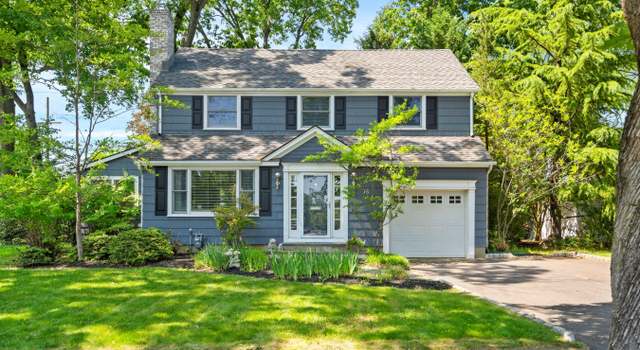 Photo of 76 Ridge Rd, Fair Haven, NJ 07704