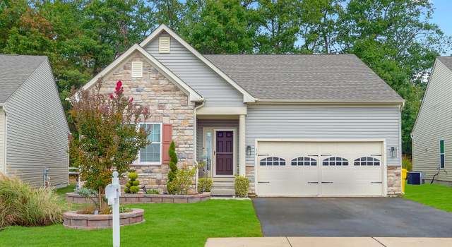 Photo of 14 La Quinta Ln, Lakewood, NJ 08701