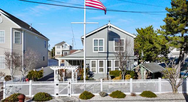 Photo of 106 Surf Dr, South Seaside Park, NJ 08752