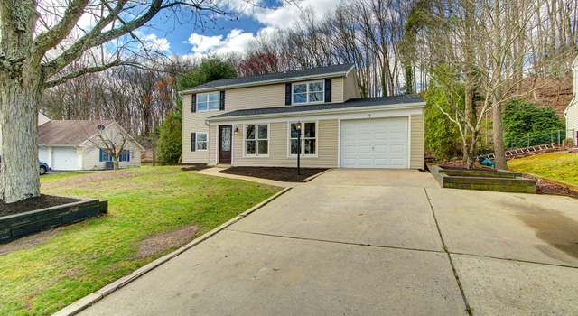 Photo of 19 Irongate Ln, Aberdeen, NJ 07747