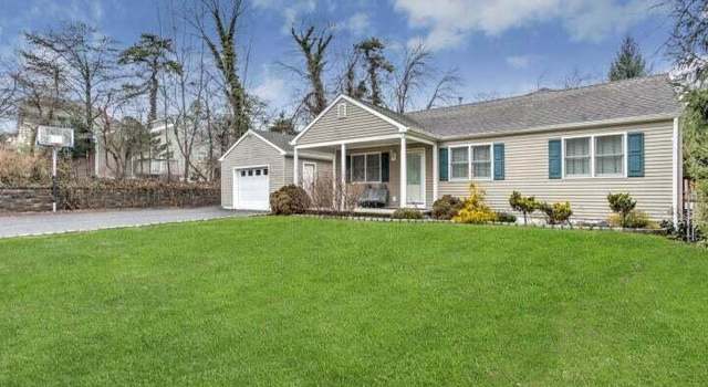Photo of 137 Carasaljo Dr, Lakewood, NJ 08701