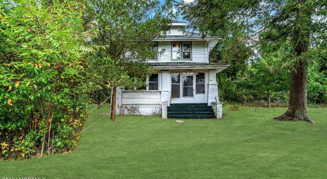 Photo of 53 Estelle Ln, Howell, NJ 07731