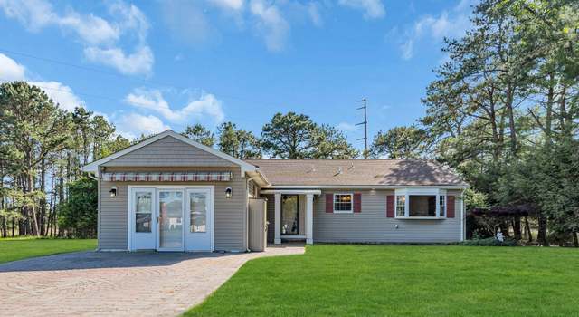 Photo of 11 S Point Ct, Toms River, NJ 08757