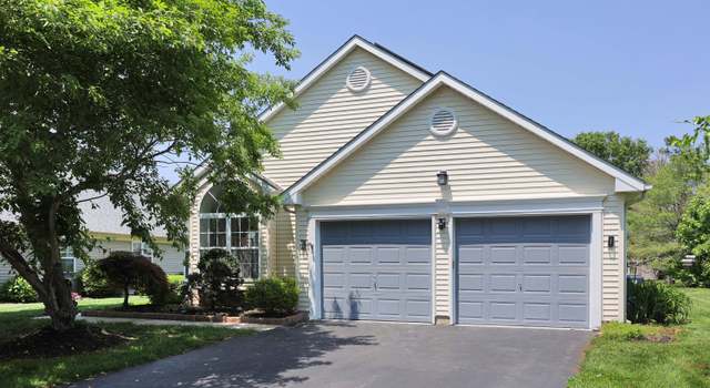Photo of 2347 Greendale Ct, Toms River, NJ 08755
