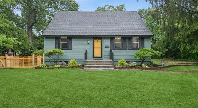 Photo of 4 Griffin Pl, Ocean Twp, NJ 07712