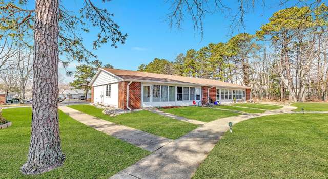 Photo of 885A Inverness Ct, Lakewood, NJ 08701