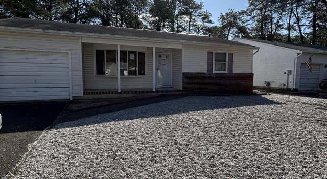 Photo of 30 Zeeland Dr, Toms River, NJ 08757