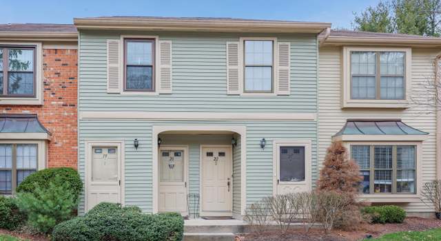 Photo of 20 Balmoral Ct, Matawan, NJ 07747