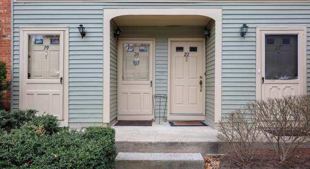 Photo of 20 Balmoral Ct, Matawan, NJ 07747