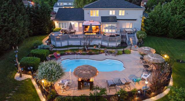 Photo of 19 Dartmoor Dr, Manalapan, NJ 07726