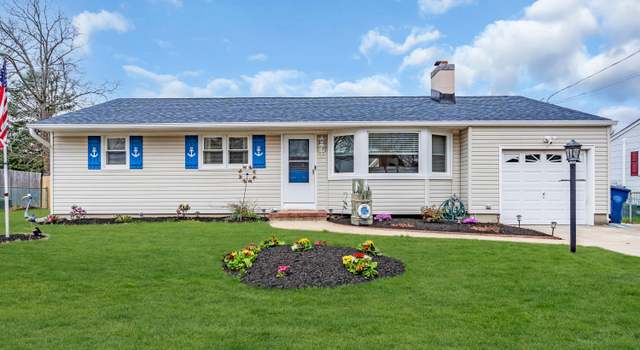 Photo of 716 Leeward Ave, Beachwood, NJ 08722