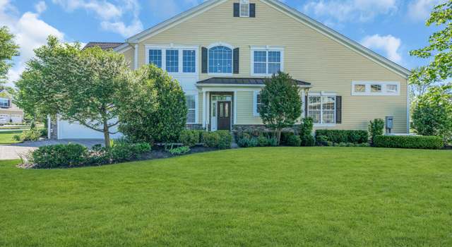 Photo of 11 Aspen Ln, Tinton Falls, NJ 07724
