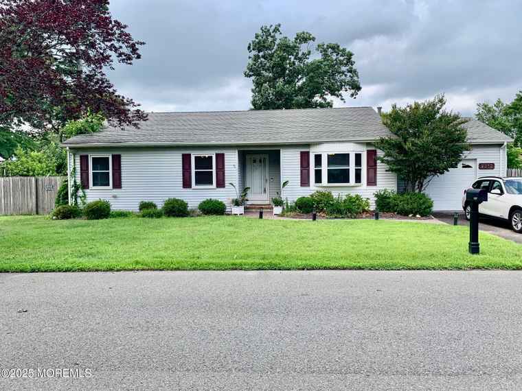 Photo of 2313 Forest Grove Ave Toms River, NJ 08753