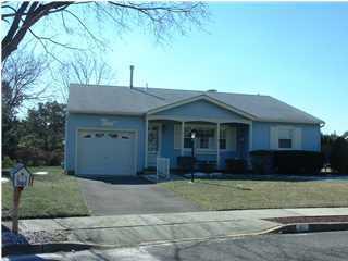 17 Willoughby Ct Toms River NJ 08757 MLS 20706618 Redfin