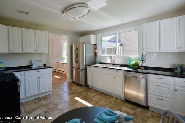 367 Lake Ave Oakhurst Nj