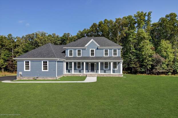 4 Tiffany Ct Farmingdale Nj Mls Redfin