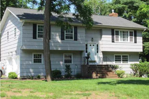 35 Jeryl St Eatontown Nj 07724 Mls 21321629 Redfin
