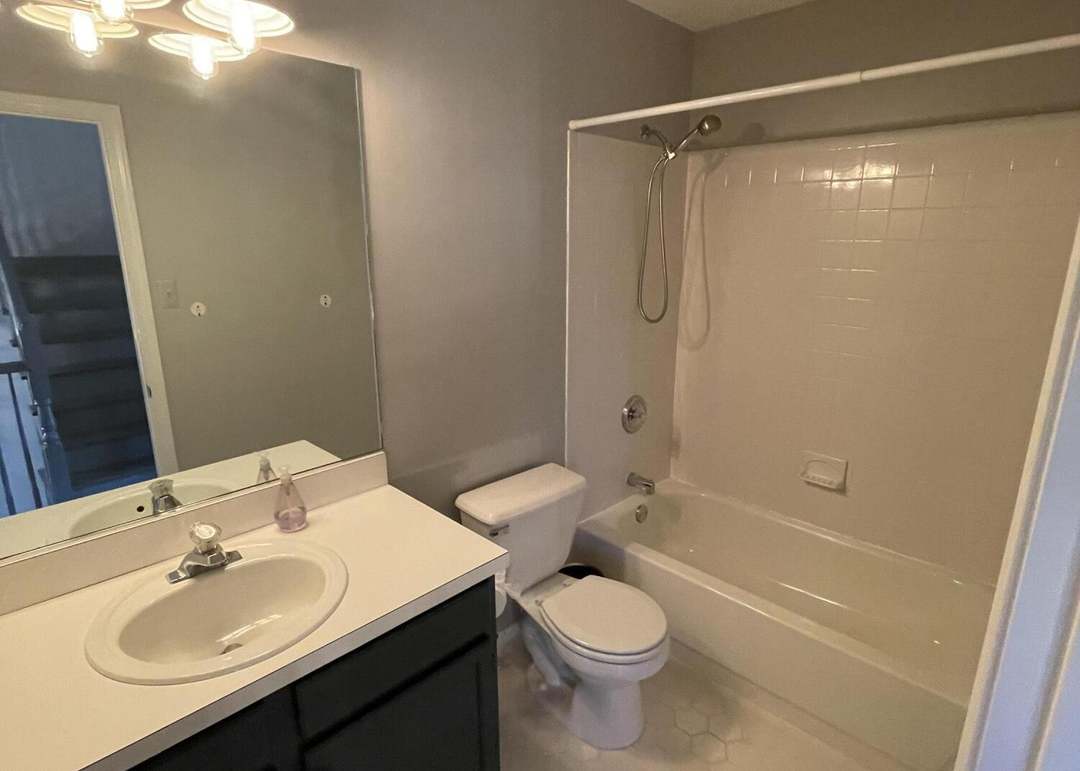 128 Marina Bay Ct, Highlands, NJ 07732