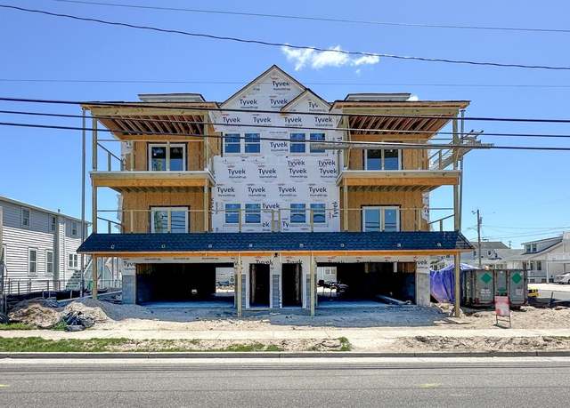 Property at 2211 New York Ave #2211, North Wildwood, NJ 08260, 5 beds, 3.5 baths