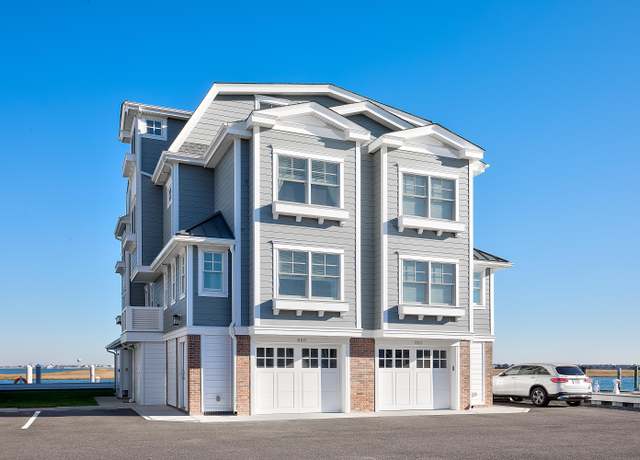 Property at 885 21st St Unit West, Avalon, NJ 08202, 5 beds, 5.5 baths