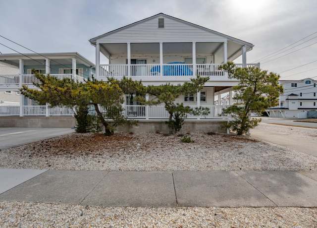 Property at 3817 Central Ave Unit 1st flr, Sea Isle City, NJ 08243, 3 beds, 1.5 baths