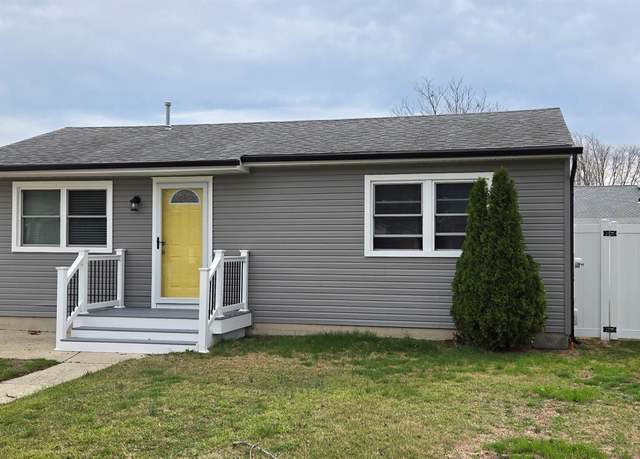 Property at 118 Shadeland Ave, Villas, NJ 08251, 3 beds, 1 bath