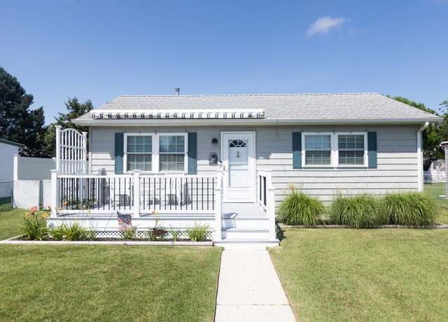 Property at 213 Hollywood Ave, Villas, NJ 08251, 2 beds, 2 baths