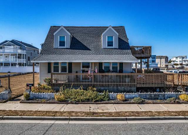 Property at 320 Saint Demetrios Ave, North Wildwood, NJ 08260