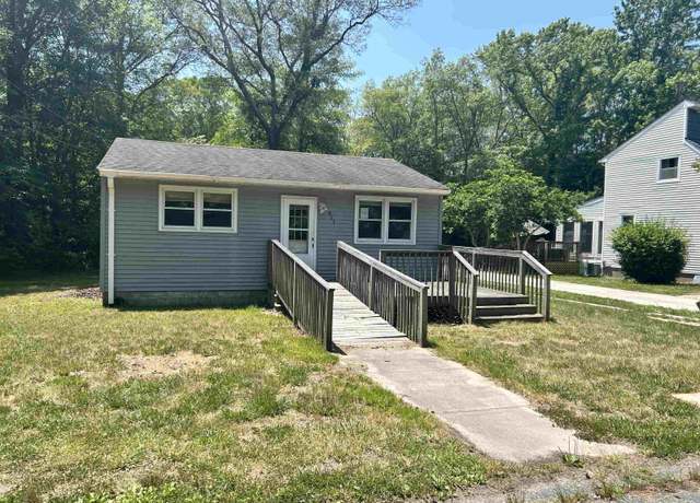 Property at 411 Scott St, Whitesboro, NJ 08210, 2 beds, 1 bath