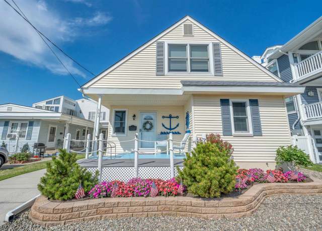 Property at 305 E Miami Ave, Wildwood Crest, NJ 08260, 4 beds, 2.5 baths