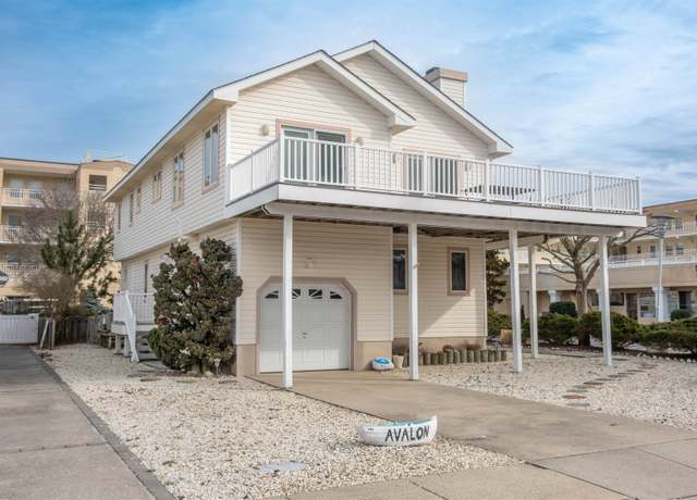 Property at 141 8th St, Avalon, NJ 08202, 4 beds, 3 baths