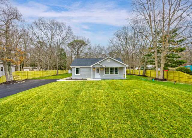 Property at 271 Stagecoach Rd, Cape May Court House, NJ 08210, 3 beds, 2 baths