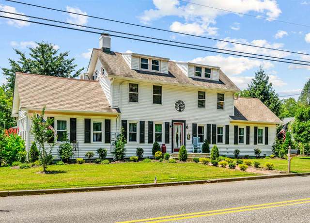 Property at 668 N crawford Rd, North Cape May, NJ 08204, 5 beds, 2.5 baths