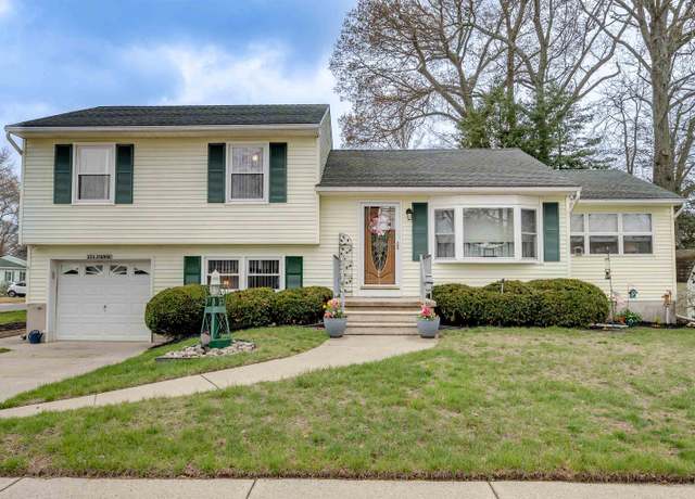 Property at 226 Joanne St, North Cape May, NJ 08204, 4 beds, 2 baths