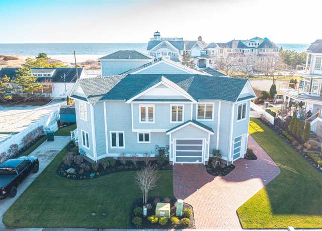 Property at 1840 Maryland Ave, Cape May, NJ 08204, 2 beds, 2.5 baths