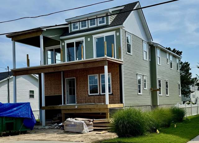 Property at 514 W Pine Ave, North Wildwood, NJ 08260, 5 beds, 4.5 baths