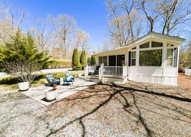 Property at 165 Fremont Ave, Woodbine, NJ 08270, 2 beds, 1 bath