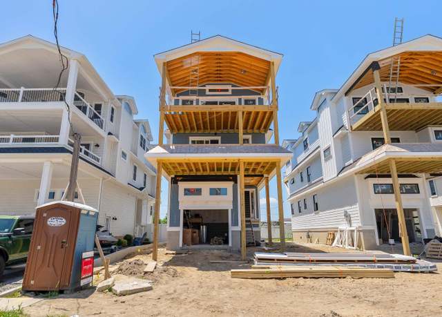 Property at 336 40th St, Sea Isle City, NJ 08243, 6 beds, 5.5 baths
